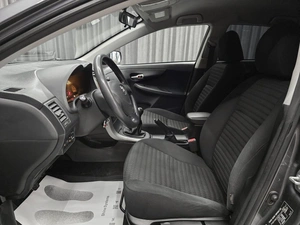 Седан Toyota Corolla 2008 года, 699000 рублей, Красноярск