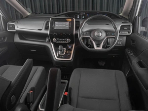 Минивэн Nissan Serena 2018 года, 2299000 рублей, Тюмень