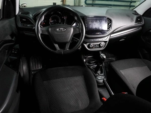Седан ВАЗ (LADA) Vesta 2018 года, 824000 рублей, Воронеж