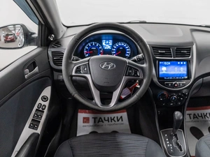 Седан Hyundai Solaris 2014 года, 1050000 рублей, Красноярск