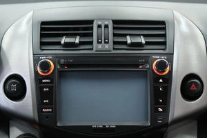 Внедорожник Toyota RAV4 2006 года, 1199000 рублей, Омск