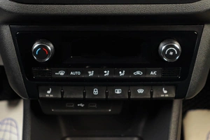 Лифтбек Volkswagen Polo 2020 года, 1619000 рублей, Тюмень