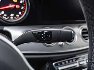 Седан Mercedes-benz E-класс 2019 года, 2644777 рублей, Санкт-Петербург