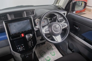 Минивэн Toyota Roomy 2019 года, 1159000 рублей, Томск