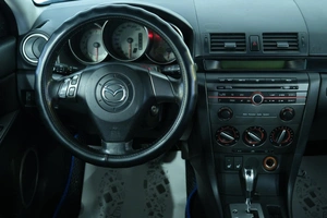 Хетчбэк Mazda 3 2008 года, 569000 рублей, Омск