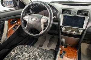 Седан Toyota Camry 2011 года, 1249000 рублей, Барнаул