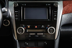 Седан Toyota Camry 2013 года, 1819000 рублей, Сургут