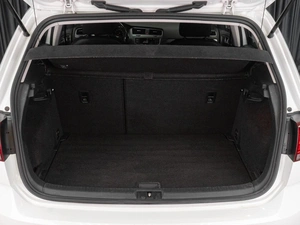 Хетчбэк Volkswagen Golf 2014 года, 984000 рублей, Тюмень