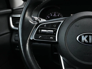 Седан Kia Optima 2019 года, 2189000 рублей, Кирилловка