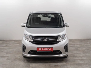 Минивэн Honda Stepwgn 2019 года, 1750000 рублей, Красноярск