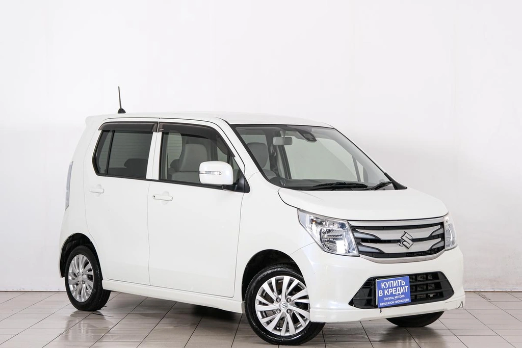 Хетчбэк Suzuki Wagon R 2016 года, 699000 рублей, Красноярск