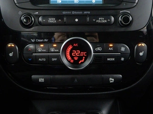 Хетчбэк Kia Soul 2014 года, 1257444 рублей, Москва