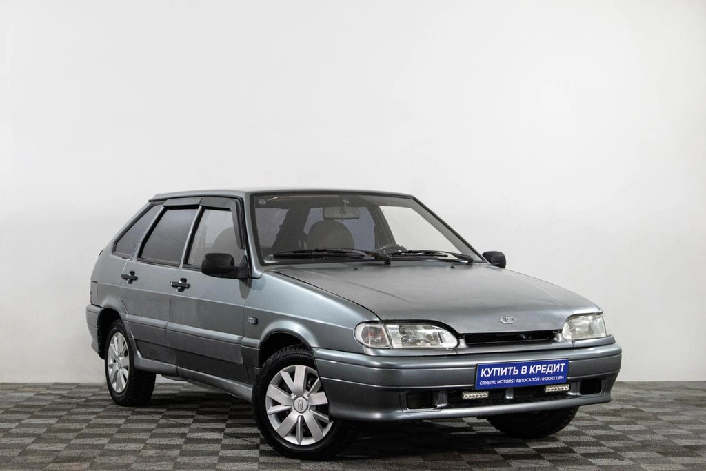 Хетчбэк ВАЗ (LADA) 2114 Samara 2005 года, 149000 рублей, Сургут