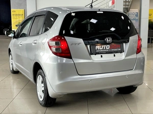 Хетчбэк Honda Fit 2009 года, 647000 рублей, Солонцы