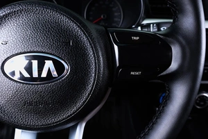 Седан Kia Rio 2017 года, 1199000 рублей, Пермь