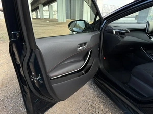Хетчбэк Toyota Corolla 2019 года, 1570000 рублей, Красноярск