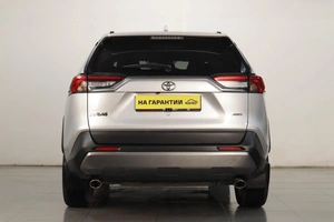 Внедорожник Toyota RAV4 2020 года, 3779000 рублей, Челябинск