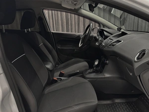 Хетчбэк Ford Fiesta 2018 года, 890000 рублей, Красноярск
