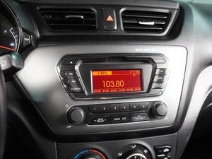 Седан Kia Rio 2014 года, 1179000 рублей, Воронеж