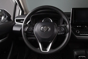 Седан Toyota Corolla 2020 года, 2019000 рублей, Челябинск