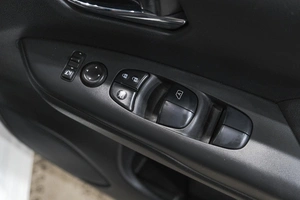 Минивэн Nissan Serena 2017 года, 2119000 рублей, Новокузнецк