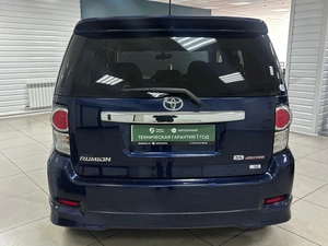 Универсал Toyota Corolla Rumion 2012 года, 1070000 рублей, Ачинск