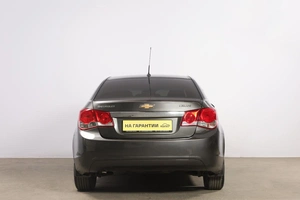 Хетчбэк Chevrolet Cruze 2012 года, 679000 рублей, Новосибирск