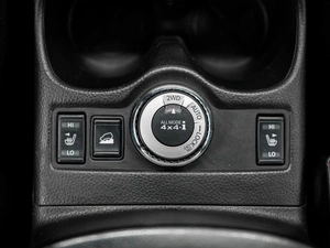 Внедорожник Nissan X-Trail 2015 года, 1600000 рублей, Красноярск