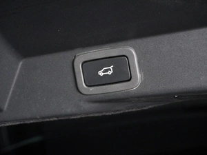 Внедорожник Land Rover Range Rover Sport 2015 года, 3599000 рублей, Минеральные Воды