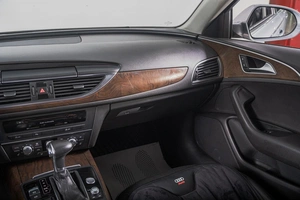 Седан Audi A6 2012 года, 1599000 рублей, Томск