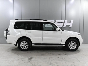 Внедорожник Mitsubishi Pajero 2011 года, 2399000 рублей, Аксай