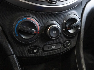 Седан Hyundai Solaris 2015 года, 1169000 рублей, Краснодар