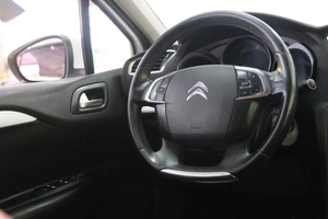 Седан Citroen C4 2013 года, 769000 рублей, Омск