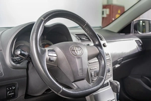 Седан Toyota Corolla 2011 года, 1289000 рублей, Томск