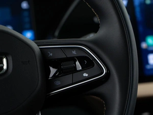 Внедорожник Geely Monjaro 2023 года, 3649999 рублей, Москва