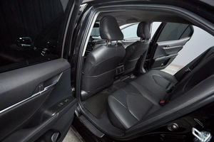 Седан Toyota Camry 2021 года, 2999000 рублей, Красноярск