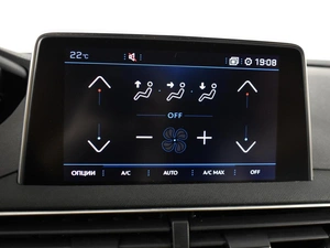 Внедорожник Peugeot 3008 2019 года, 1375200 рублей, Казань