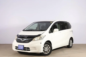 Минивэн Honda Freed 2013 года, 1189000 рублей, Новосибирск