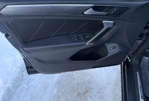 Внедорожник Volkswagen Tiguan 2017 года, 1650000 рублей, Москва