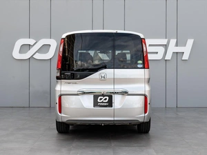 Минивэн Honda Stepwgn 2016 года, 1795000 рублей, Краснодар