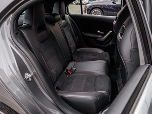 Хетчбэк Mercedes-benz A-класс 2019 года, 2398000 рублей, Краснодар