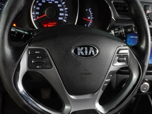 Седан Kia Rio 2016 года, 989000 рублей, Воронеж
