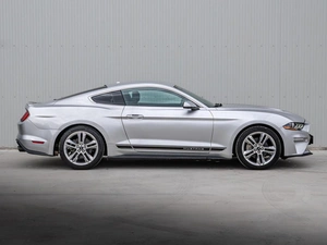 Купе Ford Mustang 2018 года, 2980000 рублей, Краснодар