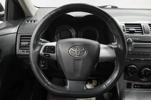 Седан Toyota Corolla 2011 года, 979000 рублей, Новокузнецк
