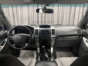 Внедорожник Toyota Land Cruiser Prado 2005 года, 1849000 рублей, Красноярск