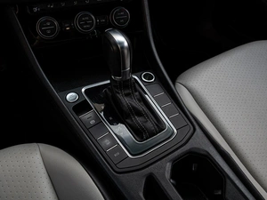 Седан Volkswagen Jetta 2019 года, 1970000 рублей, Краснодар