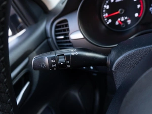 Седан Kia Rio 2018 года, 1389000 рублей, Саратов