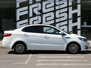 Седан Kia Rio 2012 года, 805000 рублей, Волгоград