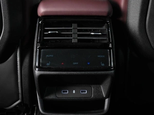 Внедорожник Geely Monjaro 2023 года, 3039000 рублей, Ростов-на-Дону