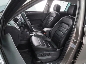 Внедорожник Volkswagen Tiguan 2017 года, 1774000 рублей, Воронеж